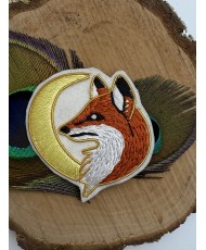 Broche renard brodée main élégante et originale