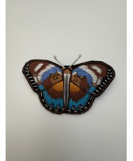 Broche papillon brodée à la main, bijou textile fait main inspiré de la nature