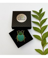 broche scarabée